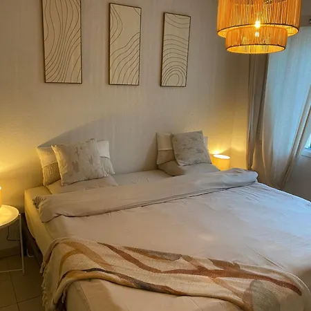 Cosy - Gare Saint Roch Homestay